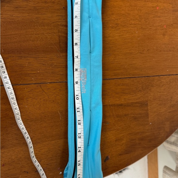 FlipBelt Aqua Blue Waistband Running belt one size fits most pockets - Picture 2 of 3